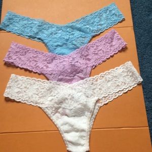 Hanky Panky brand new!!! 3 QTY Low-Rise Lace Thong